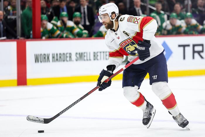 Aaron Ekblad ne se soucie pas trop de l'opinion des autres